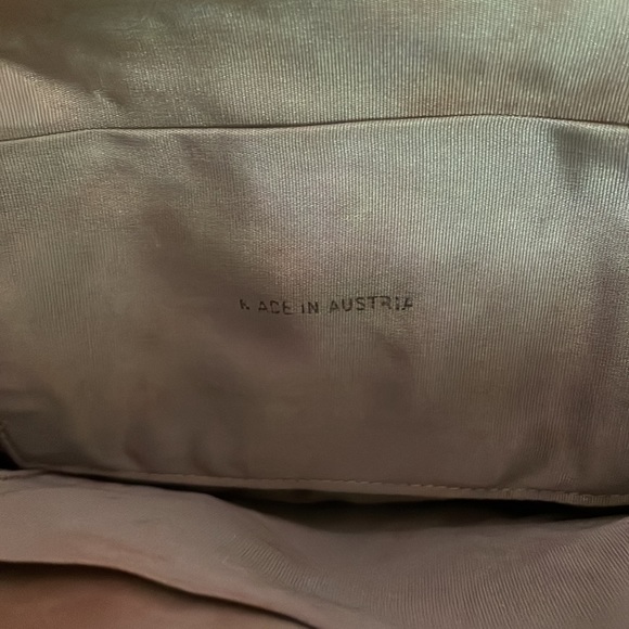 Vintage Rare Floral Needlepoint Tapestry Bag.Made In Australia 🔺FIRM🔺 - Picture 12 of 16